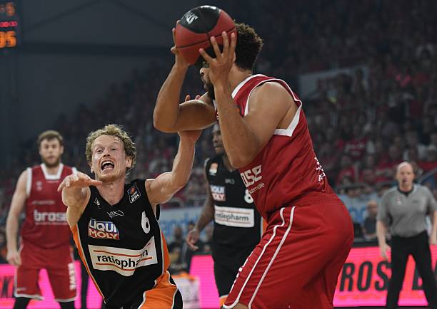 使得比赛重 使得比赛重