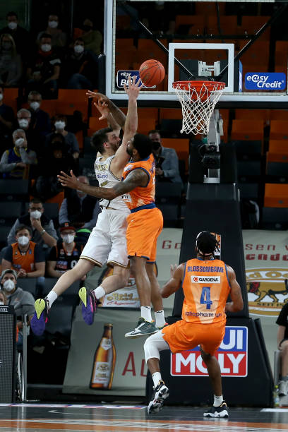 压力下的表 压力下的表